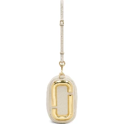 حقائب مارك جاكوبس.. بيضاء