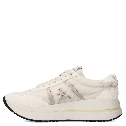 حذاء رياضي بريميتا أبيض