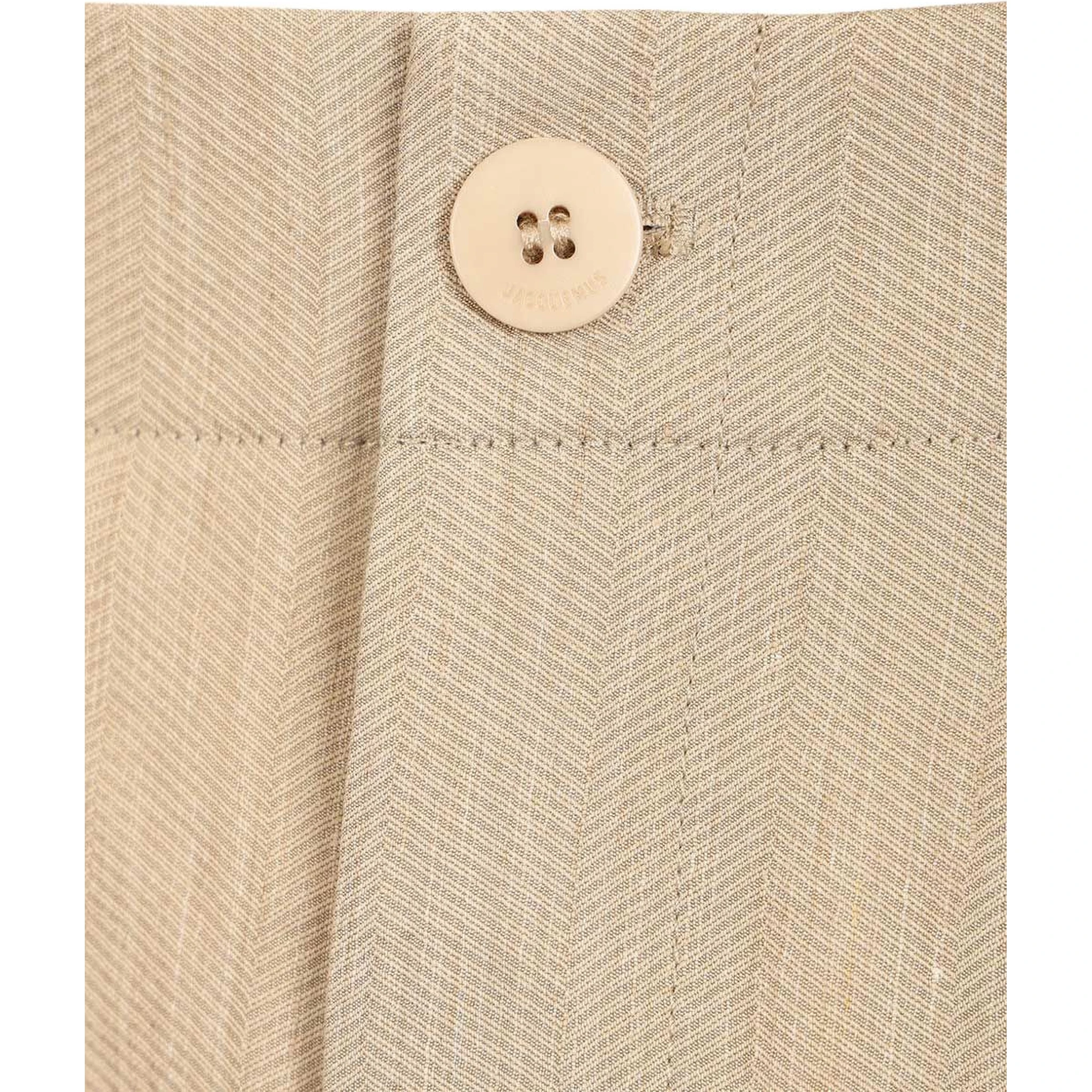 JACQUEMUS Shorts Beige