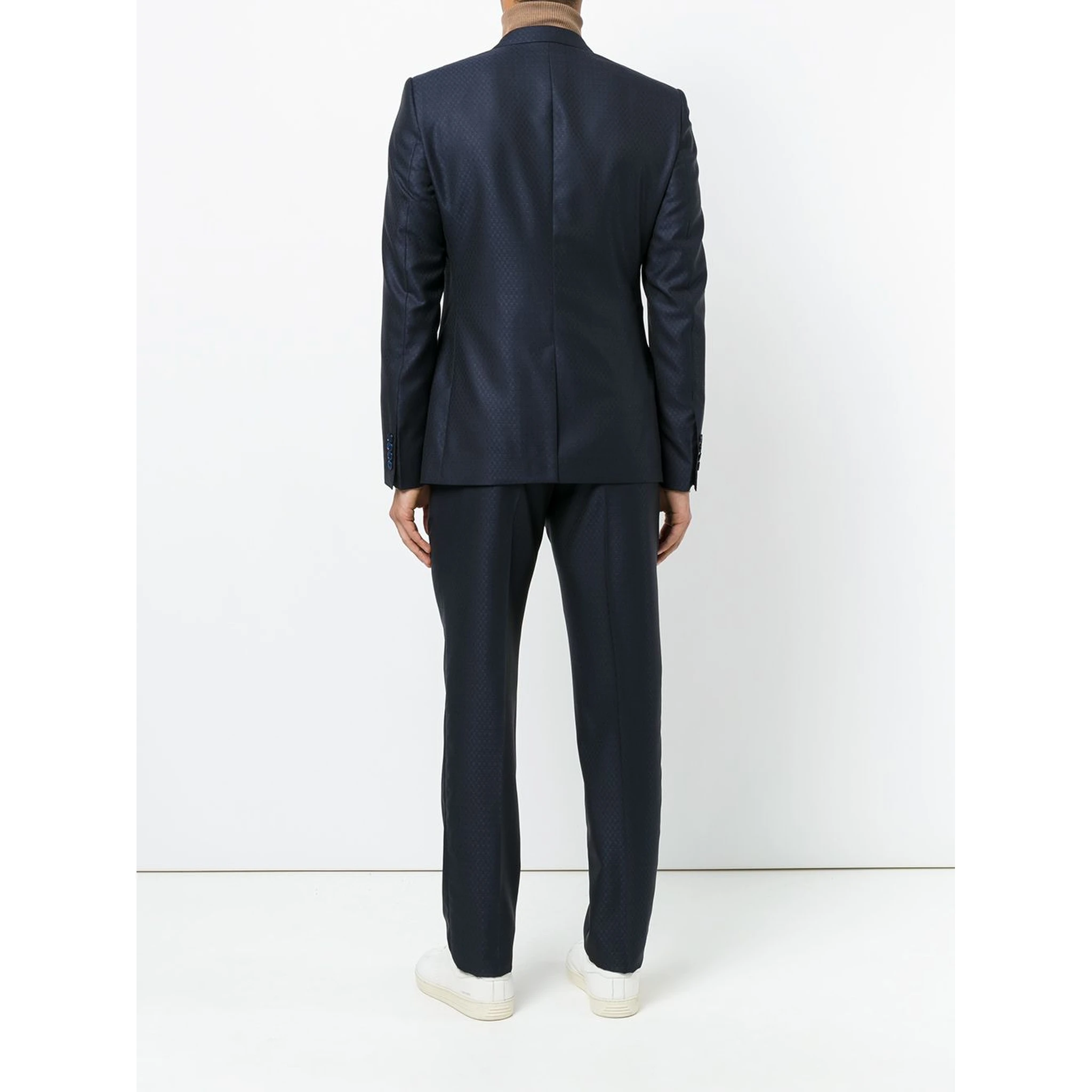 فساتين دولتشي آند غابانا زرقاء