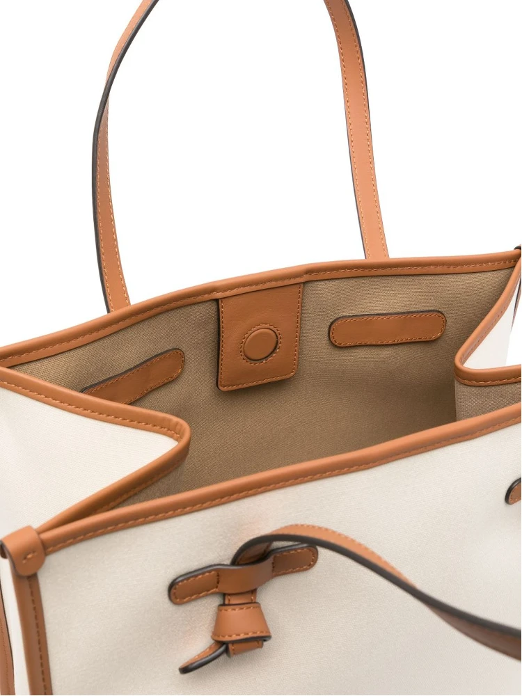 Gianni Chiarini Bags.. White alternative