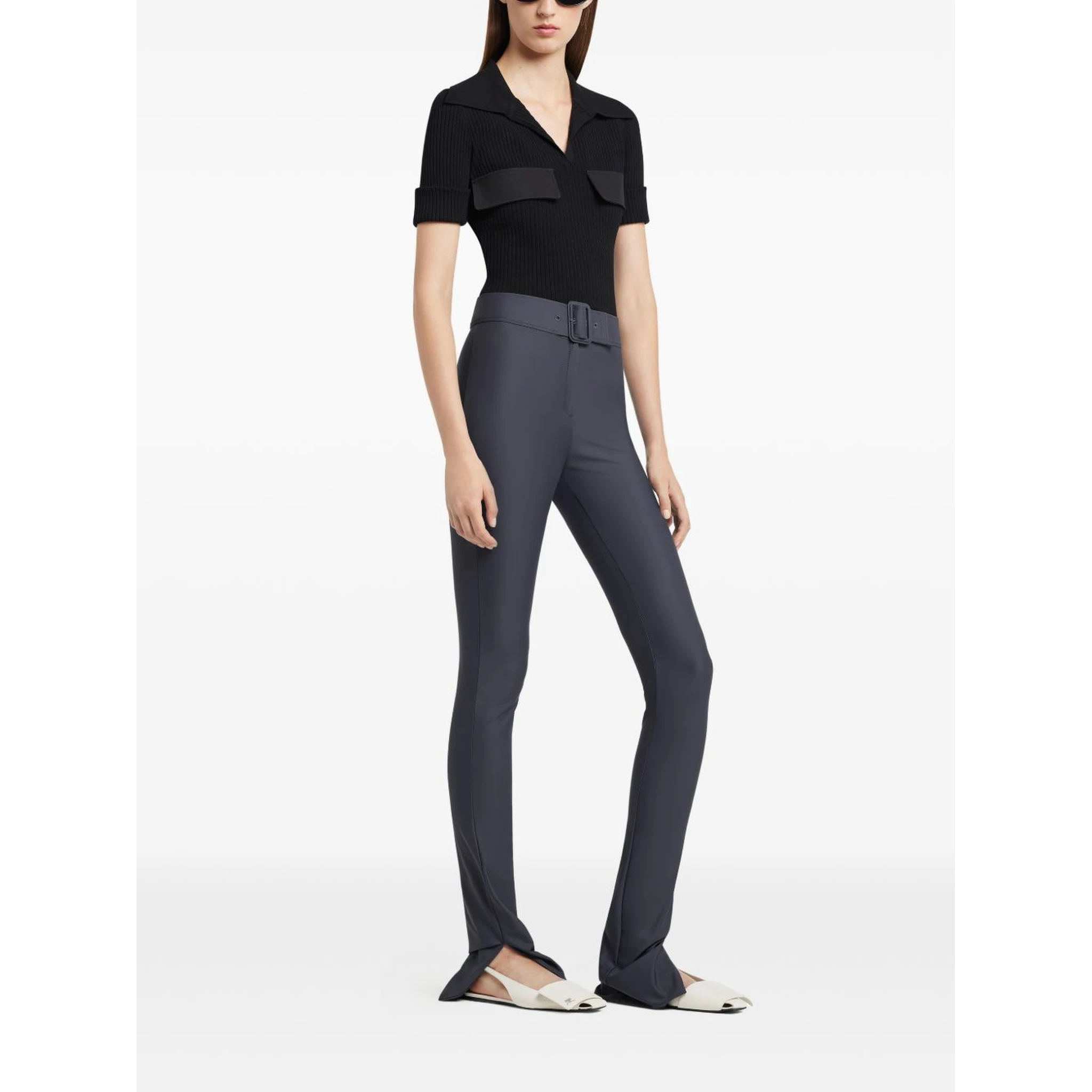 تيشيرتات وبولو سوداء من كوريج