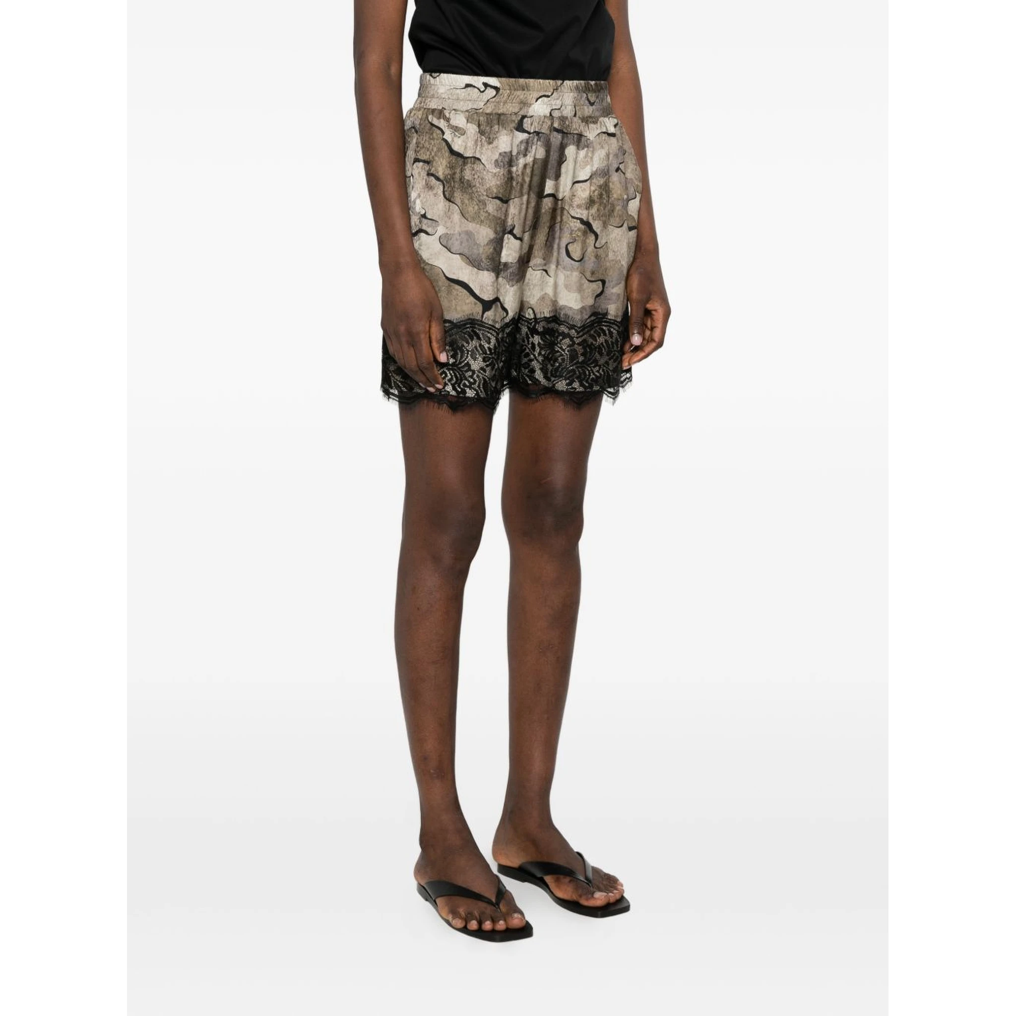 Pinko Shorts Beige