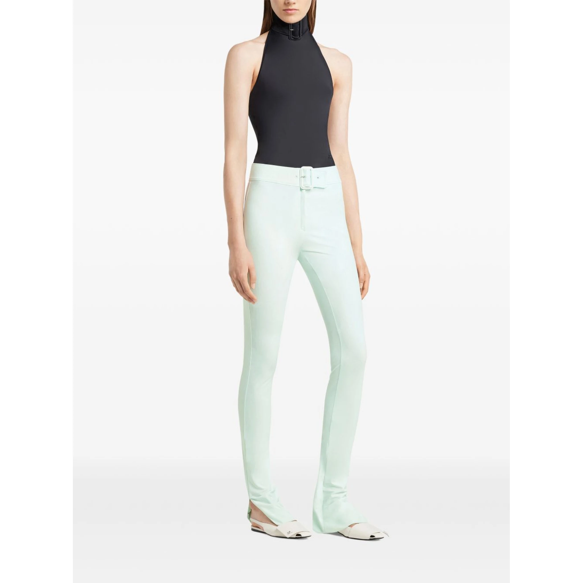 بلوزة كوريج سوداء