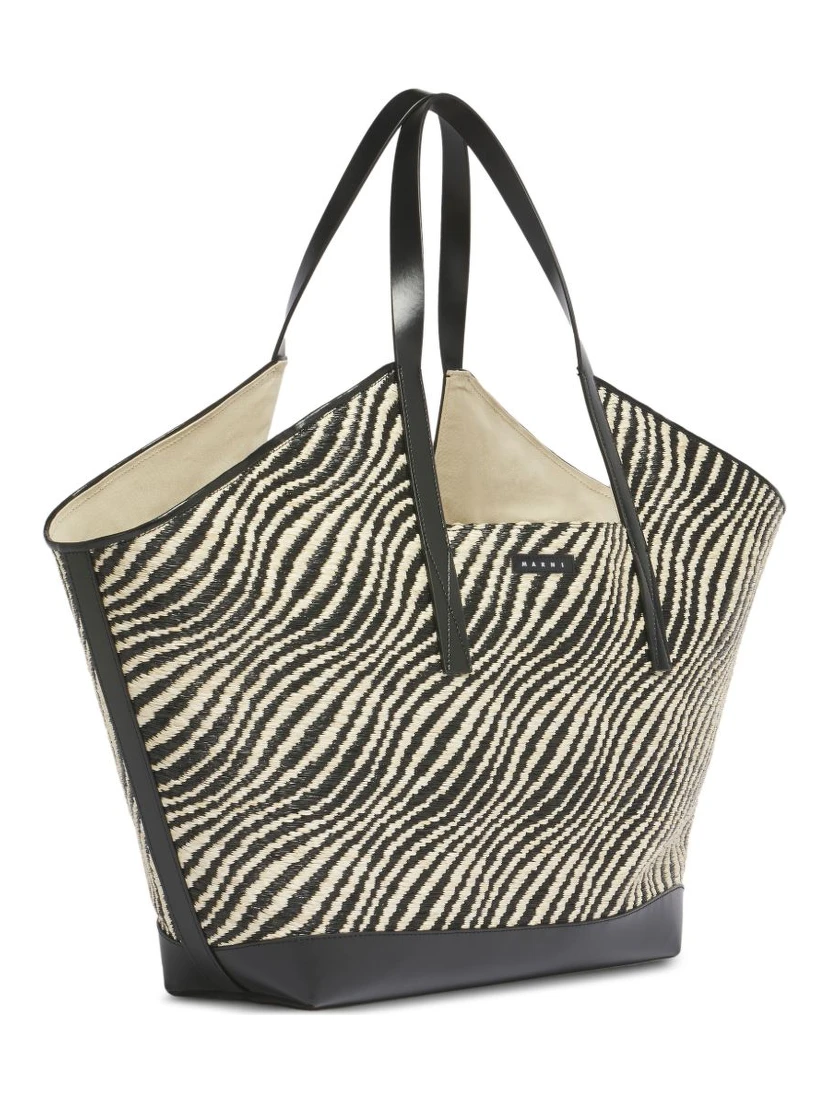 حقائب مارني.. أسود