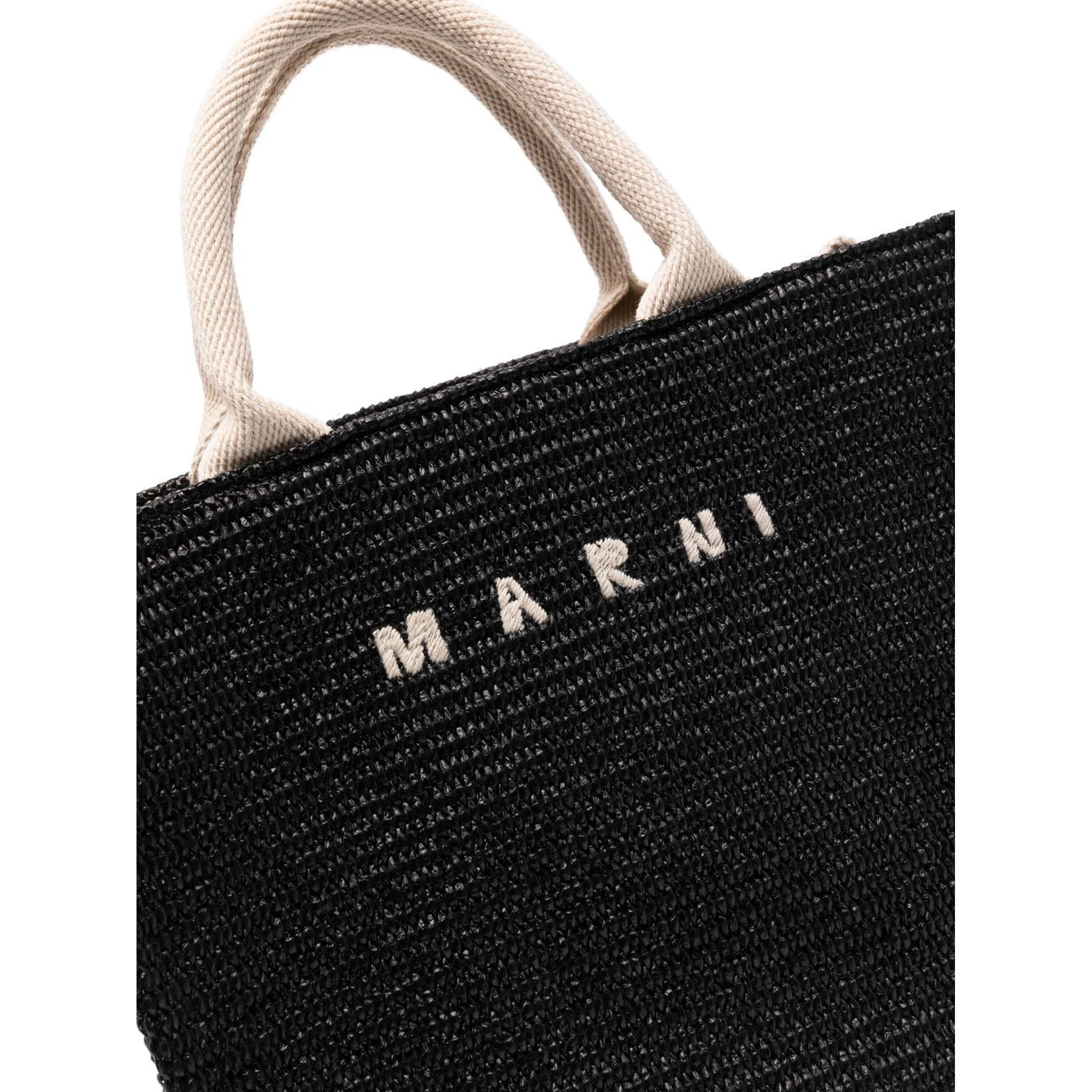 حقائب مارني.. أسود