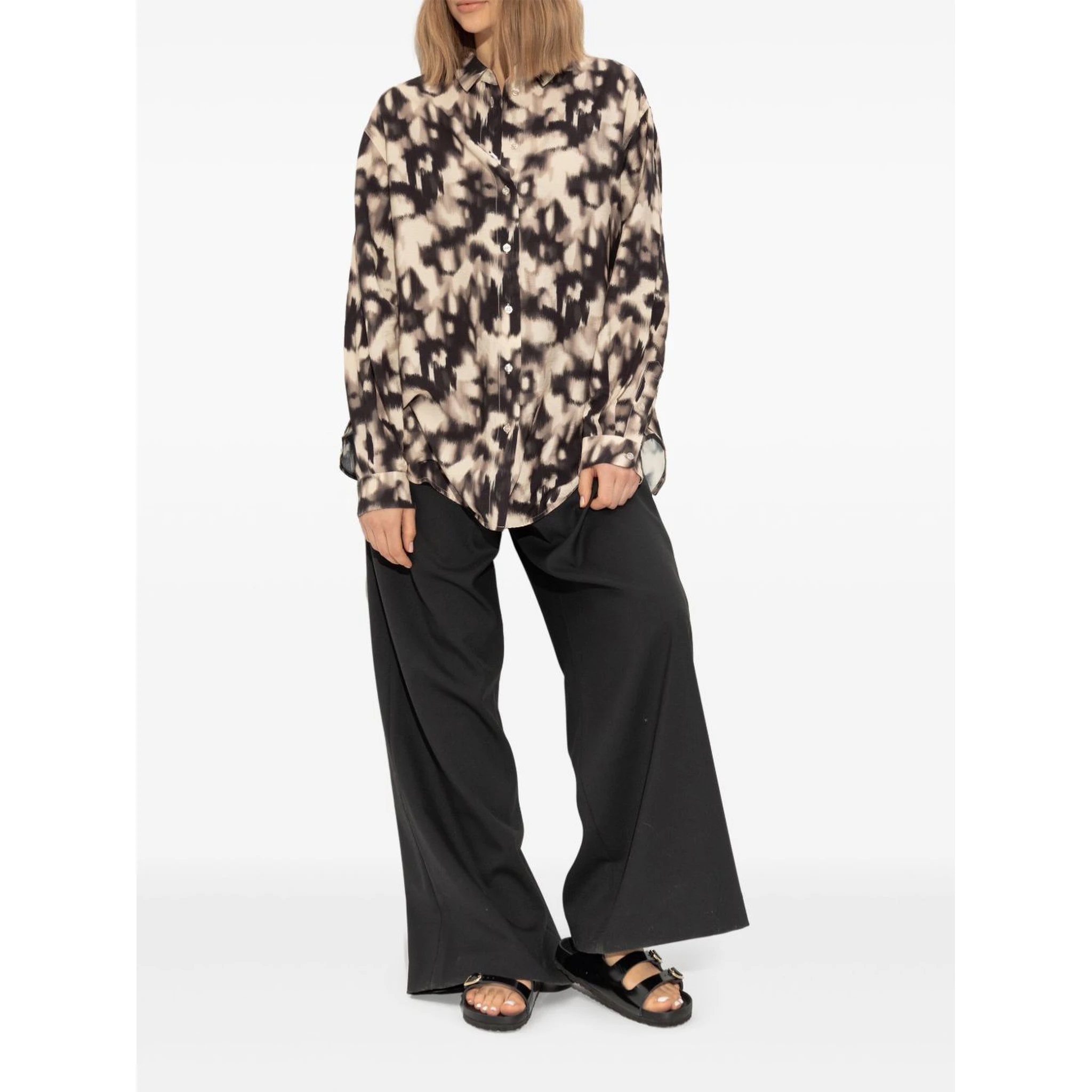 صندل بيركنستوك أسود