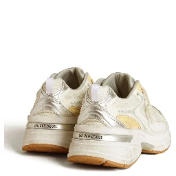 أحذية رياضية من جولدن جوس