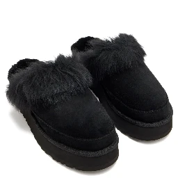 صندل UGG أسود