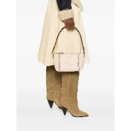 حقائب كلوي.. بيج