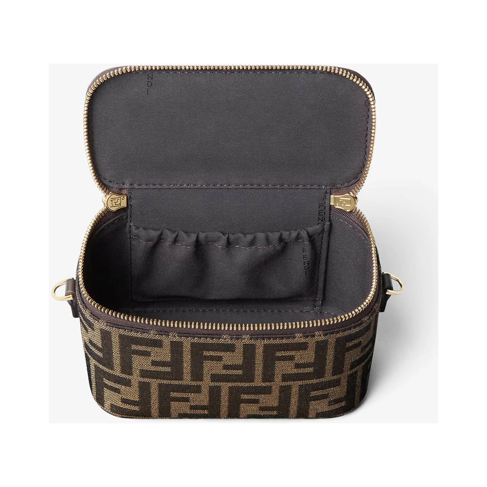 حقائب فندي.. بني