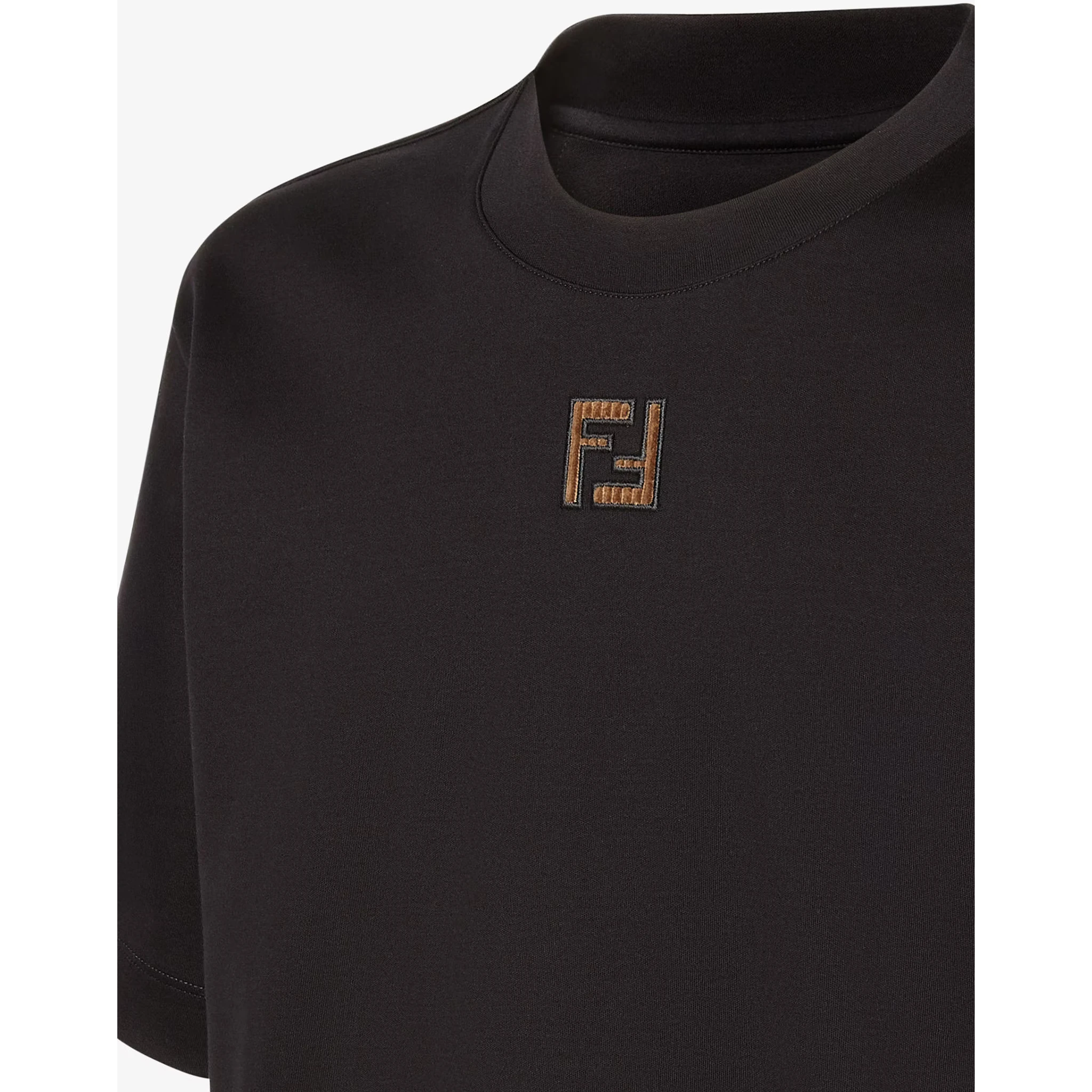 تيشيرتات وبولو من فندي باللون الأسود