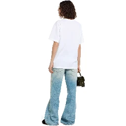 تيشيرتات وبولو بيضاء من غوتشي