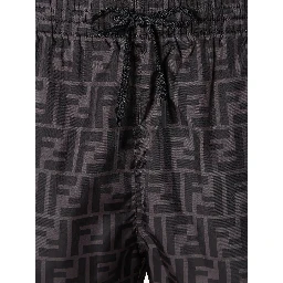 ملابس فندي سي باللون الأسود