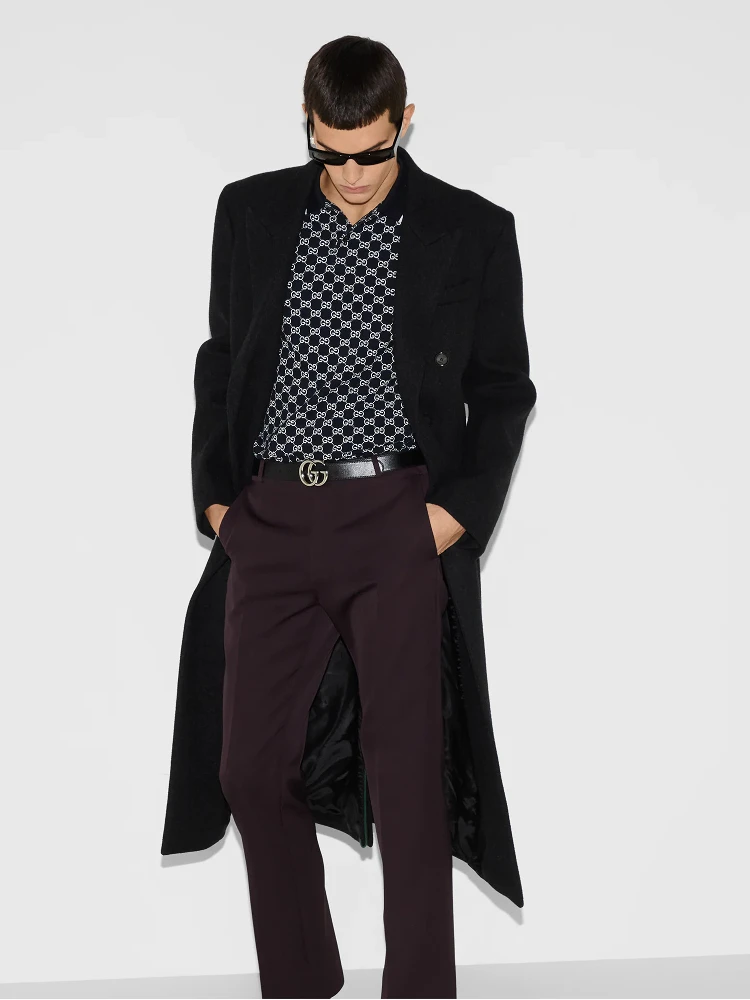 تيشيرتات وبولو من غوتشي باللون الأزرق alternative