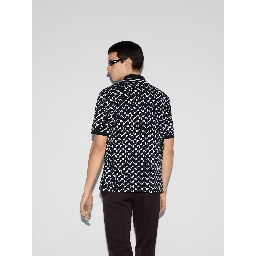 تيشيرتات وبولو من غوتشي باللون الأزرق