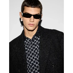 تيشيرتات وبولو من غوتشي باللون الأزرق