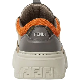 حذاء رياضي من فندي بيج