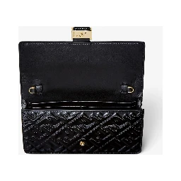 حقائب فندي.. أسود