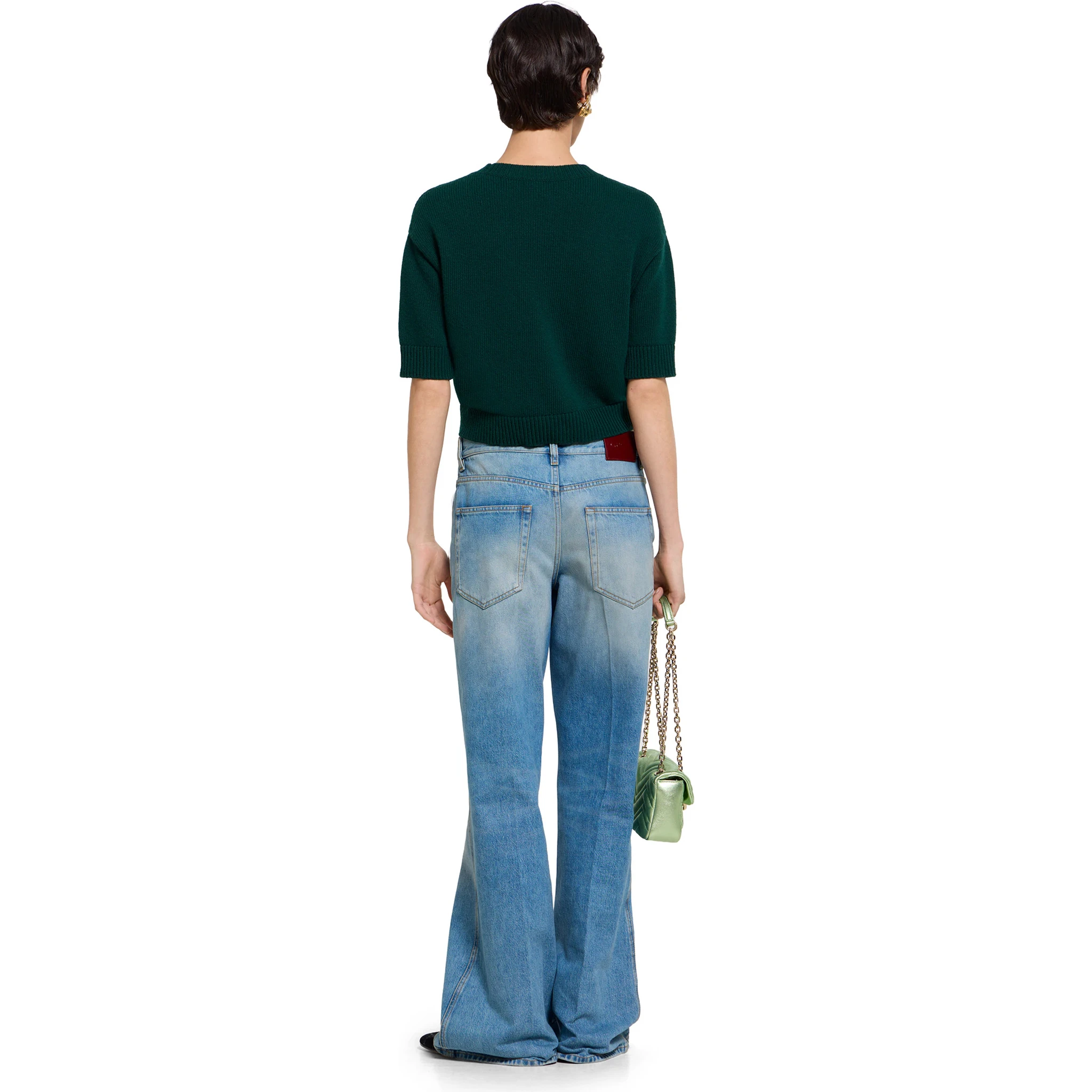 قمصان غوتشي خضراء