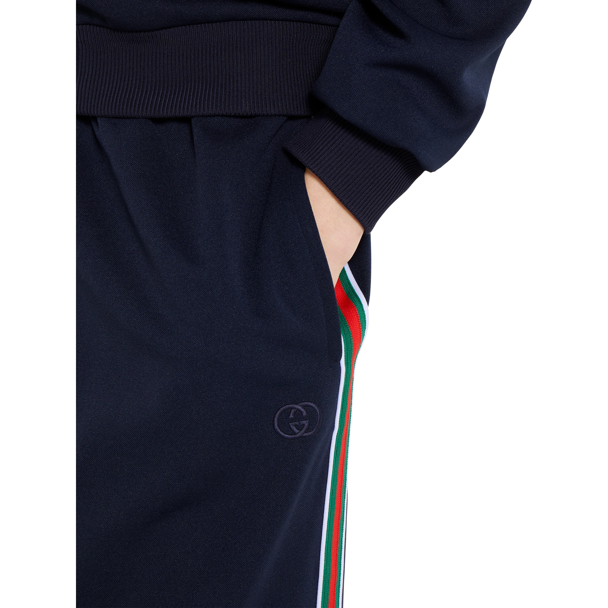 غوتشي ملابس جاهزة... أزرق