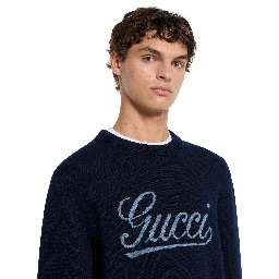 كنزات غوتشي زرقاء