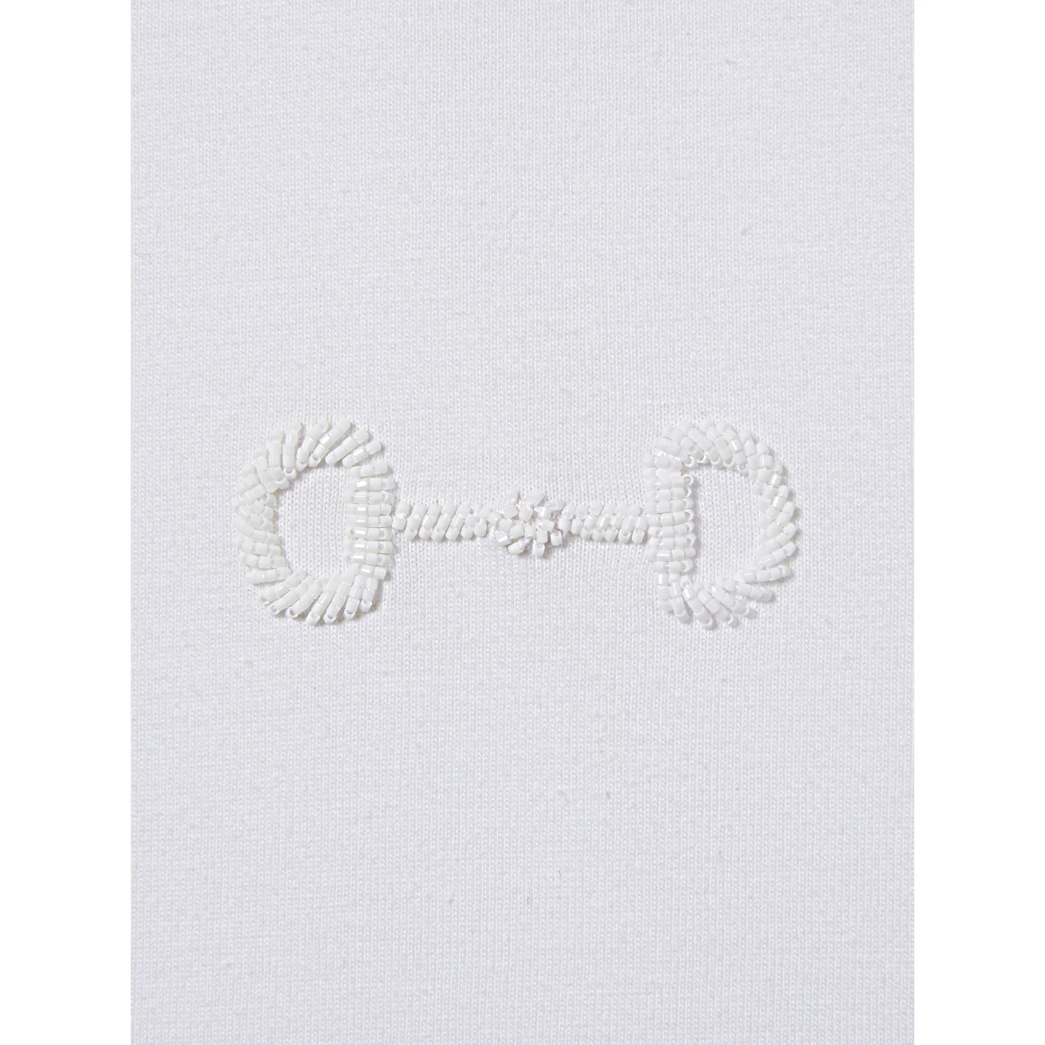 تيشيرتات وبولو بيضاء من غوتشي