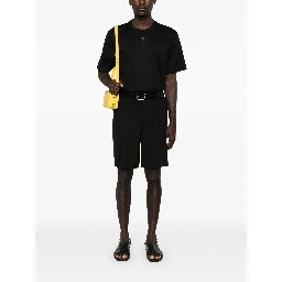 تيشيرتات وبولو من فندي باللون الأسود