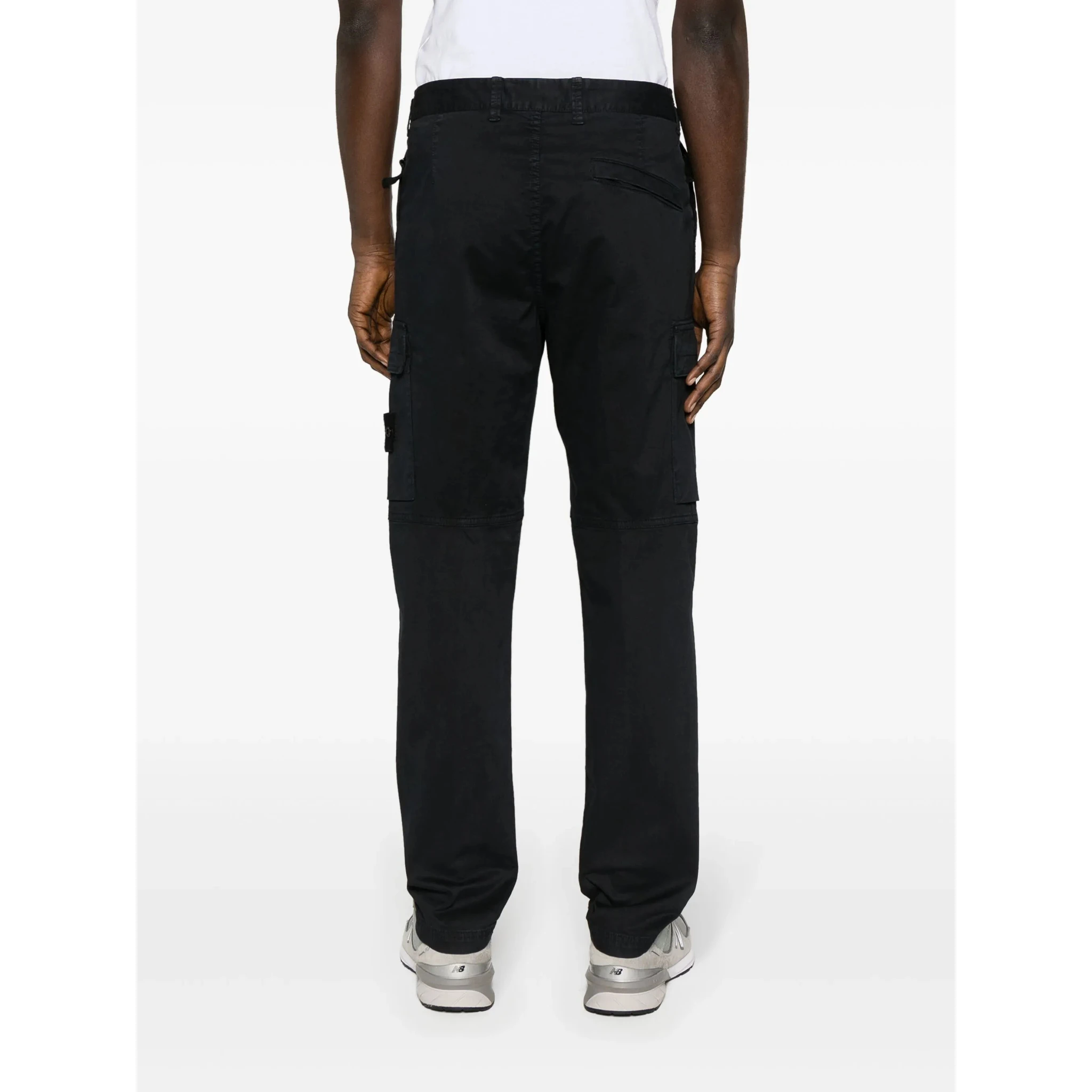 ملابس جاهزة من ستون آيلاند... أزرق