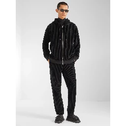 حذاء فندي مسطح أسود