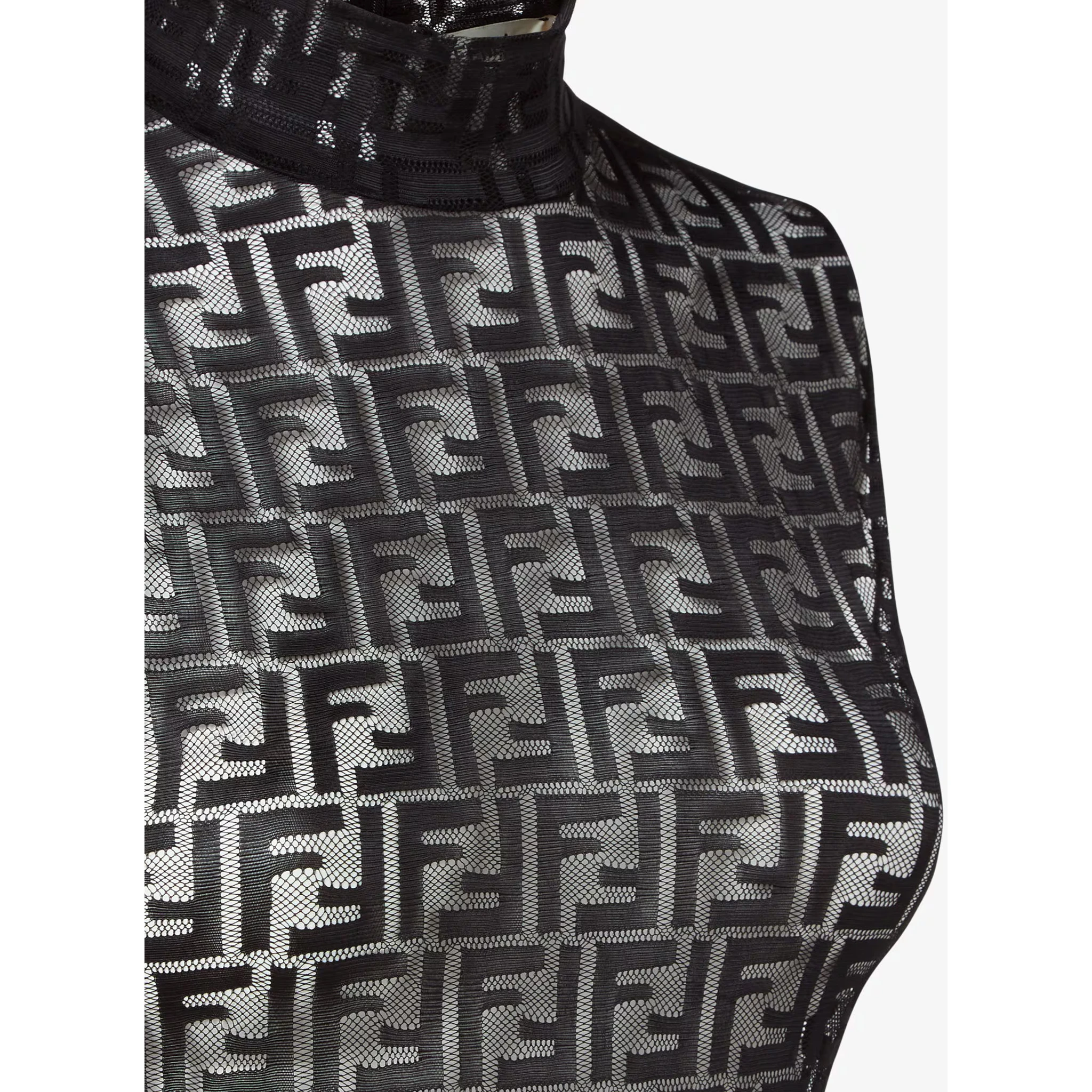 قمصان فندي سوداء