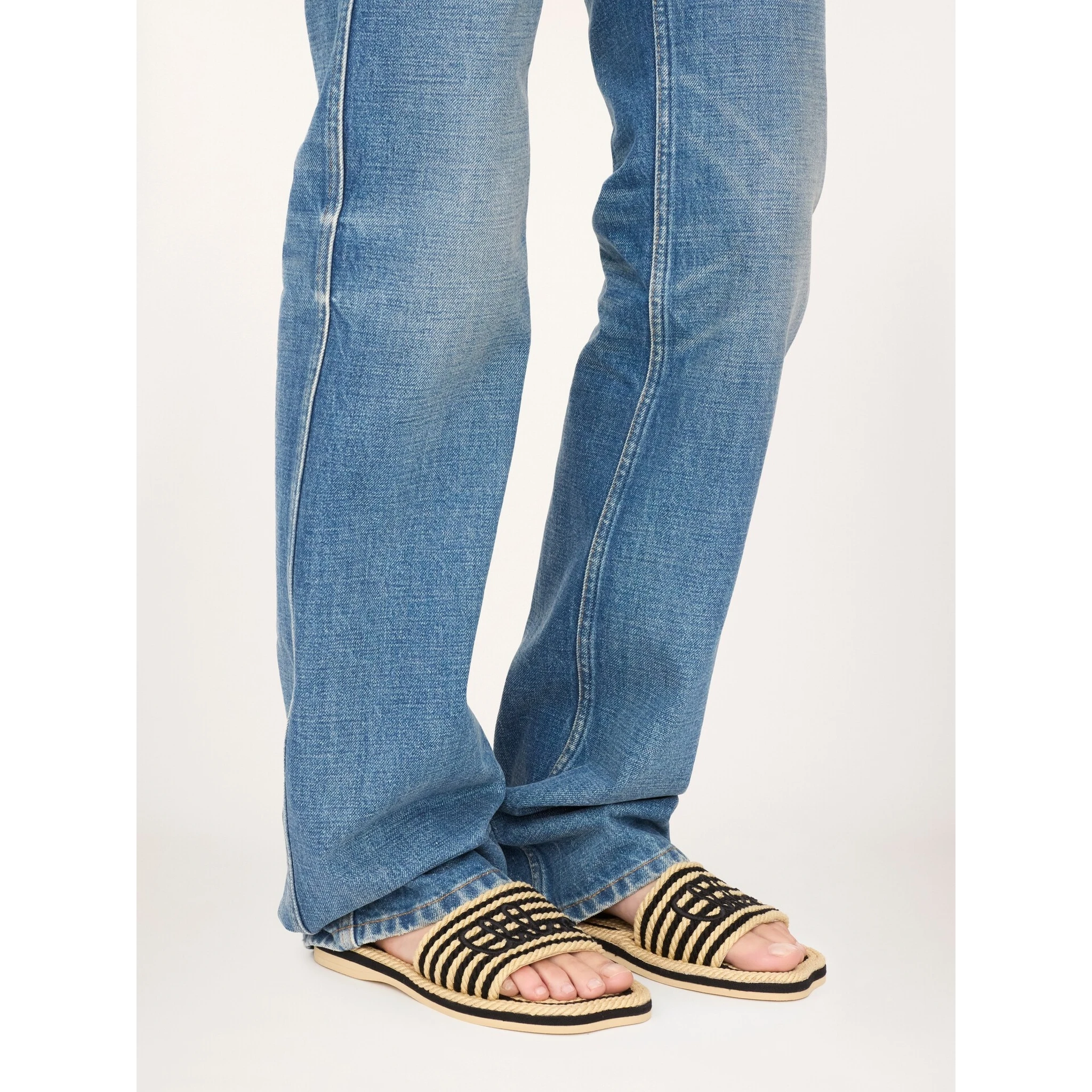 صندل كلوي بيج