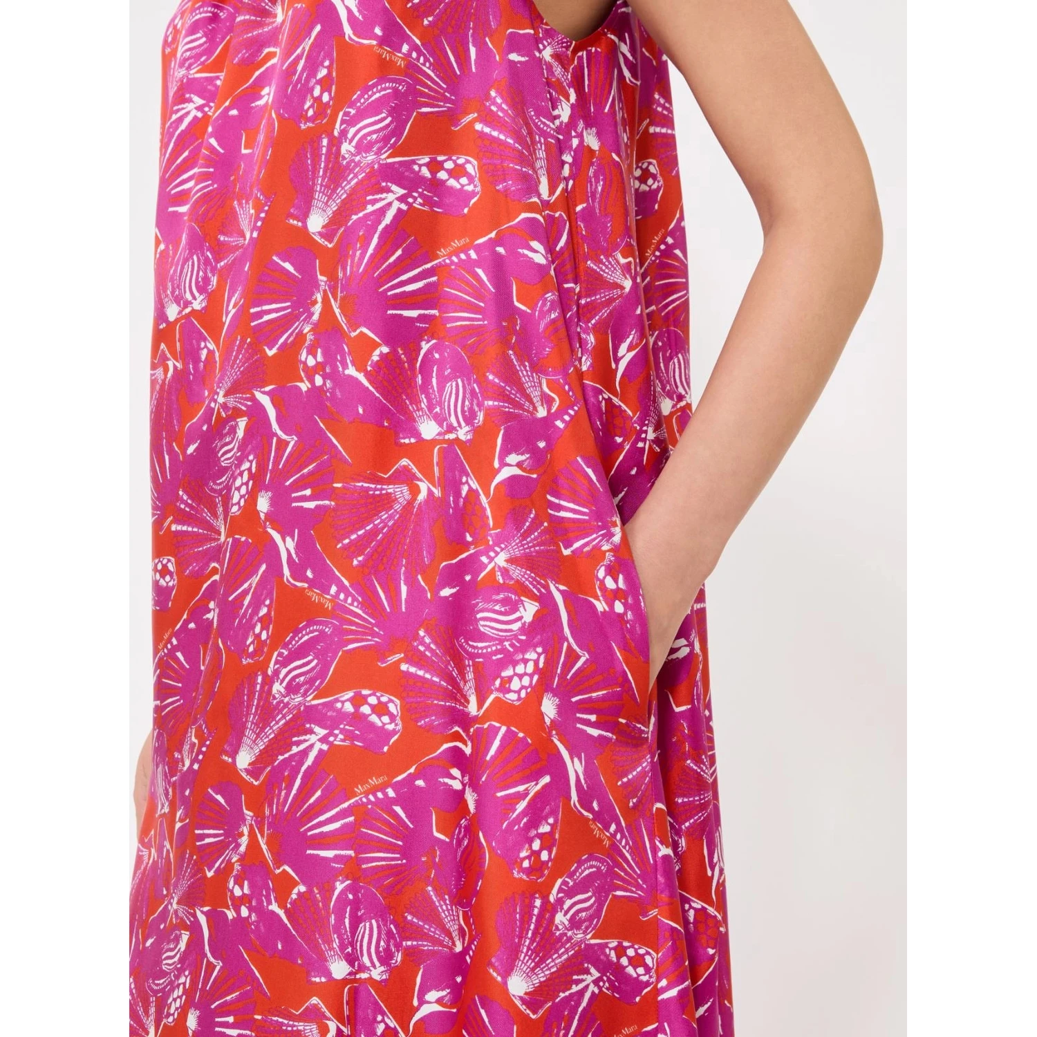 Max Mara Dresses Fuchsia
