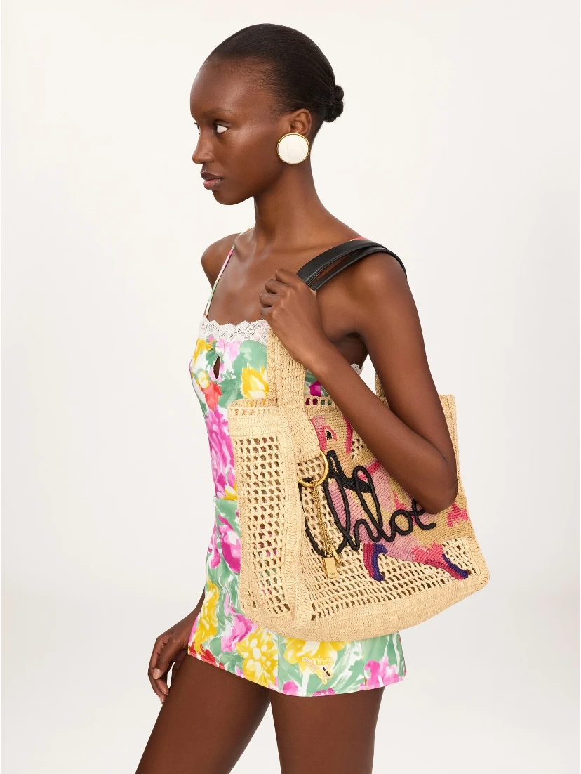 حقائب كلوي.. بيج