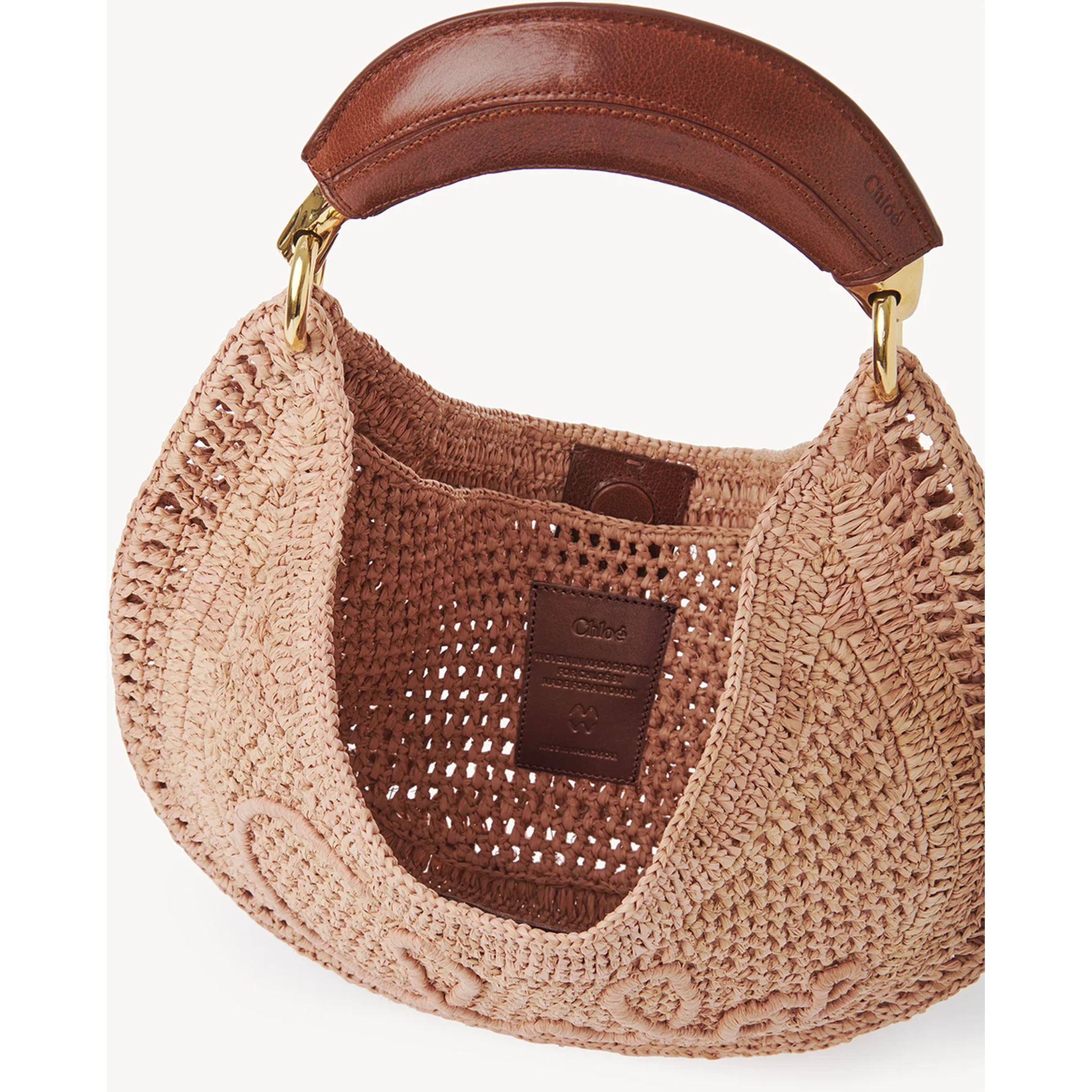 حقائب كلوي.. بيج