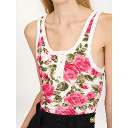 بلوزة كلوي البيضاء