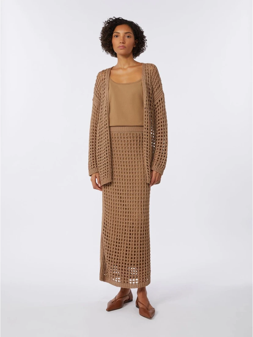 كنزات ماكس مارا بنية اللون