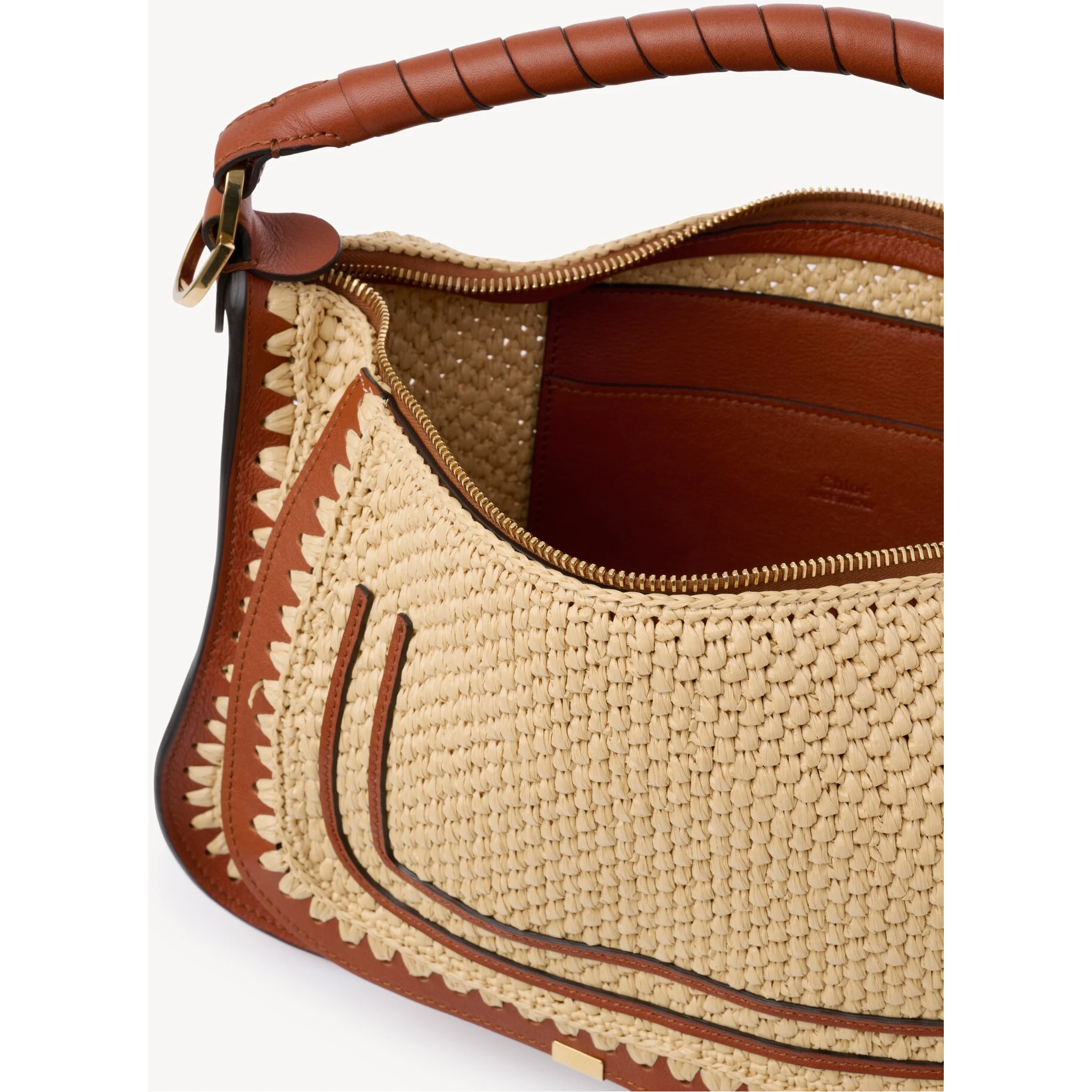 حقائب كلوي.. بيج