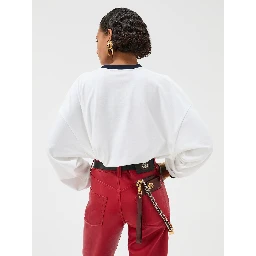 تيشيرتات وبولو من فرزاتشي باللون الأبيض