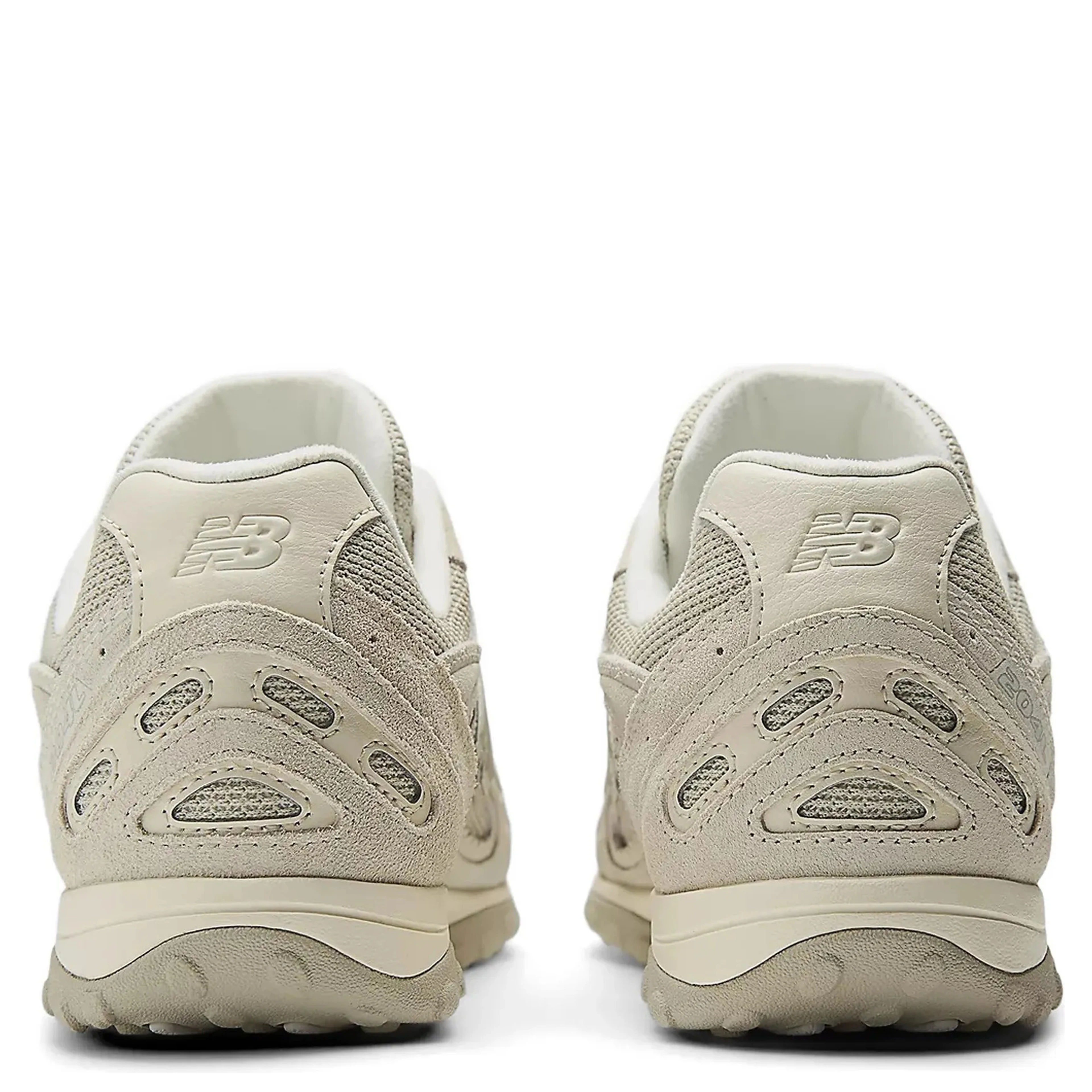 New Balance Sneakers Beige