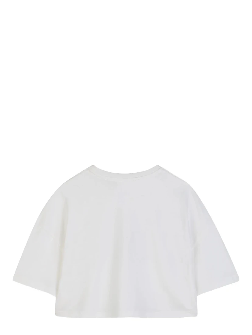 تيشيرتات وبولو من كلوي باللون الأبيض