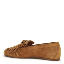 حذاء بوس توروس سهل الارتداء من جلد العجل البني