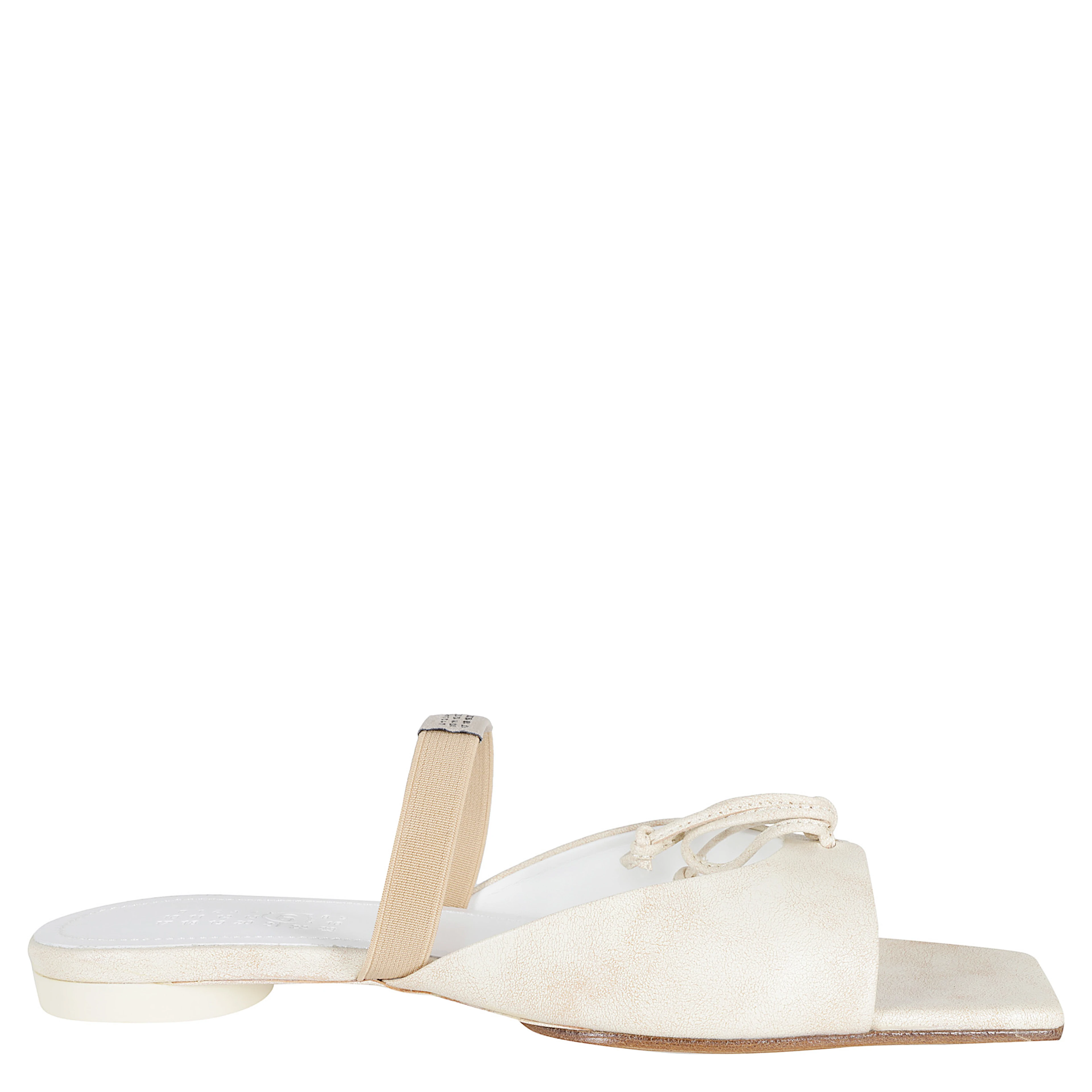 SANDAL