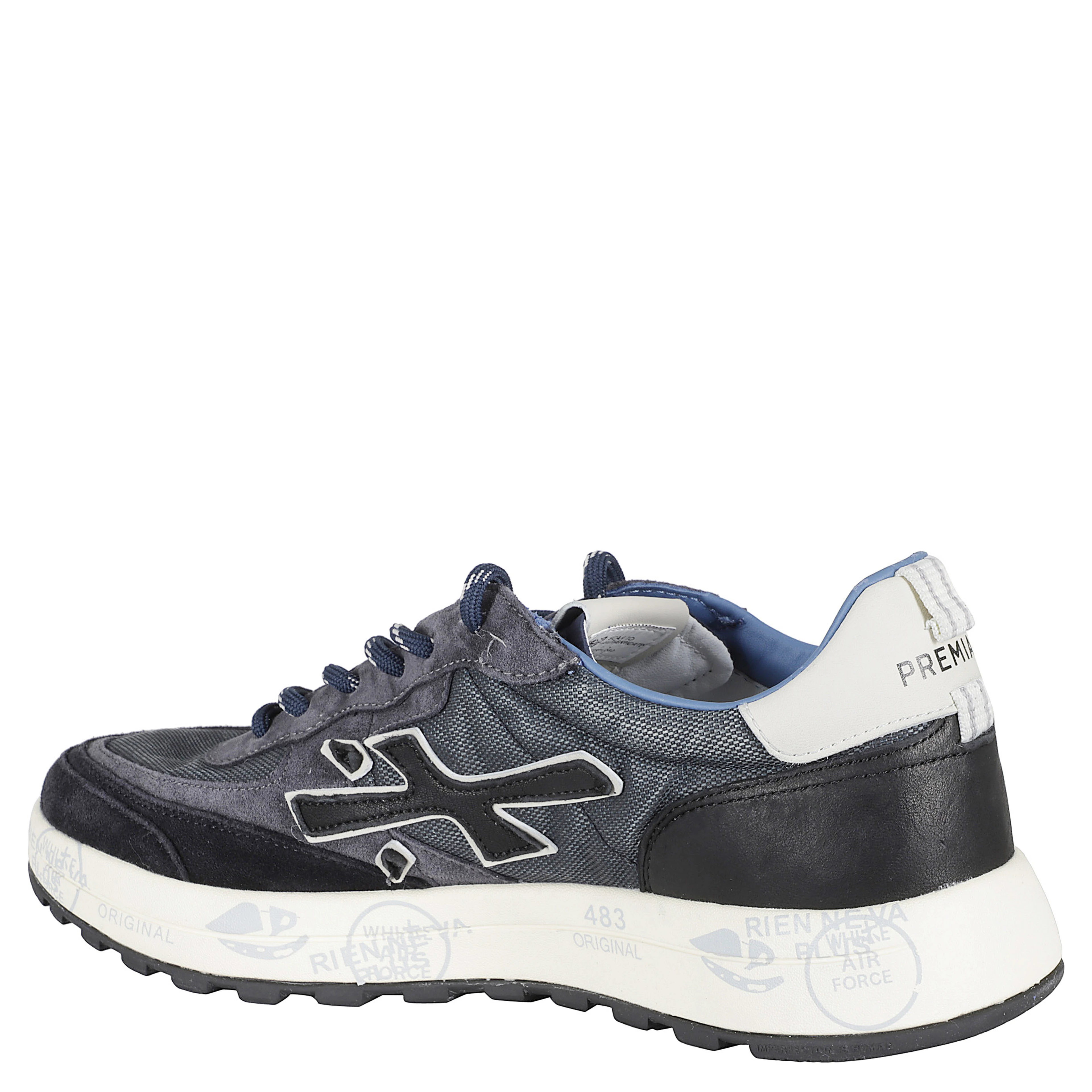 SNEAKER