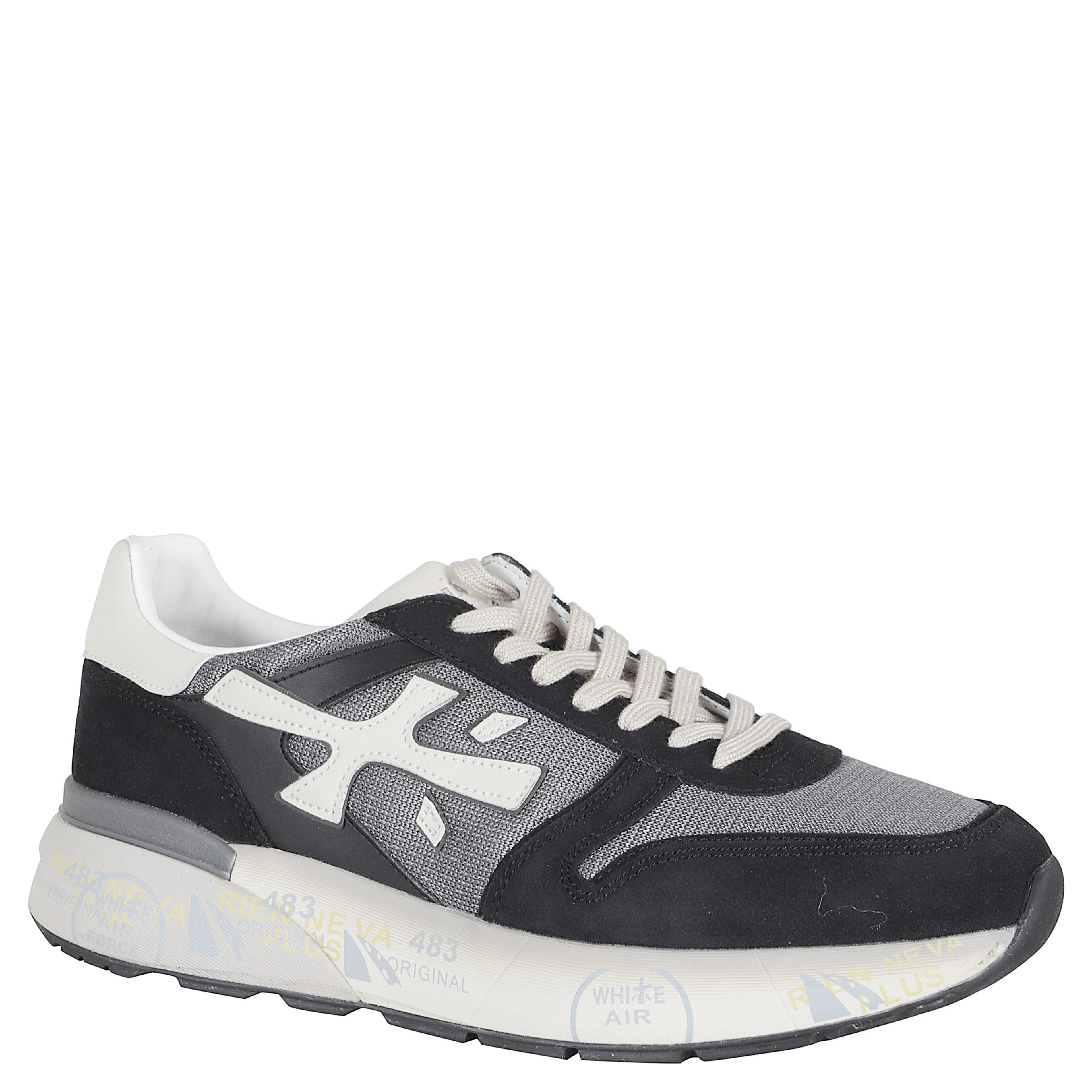 SNEAKER