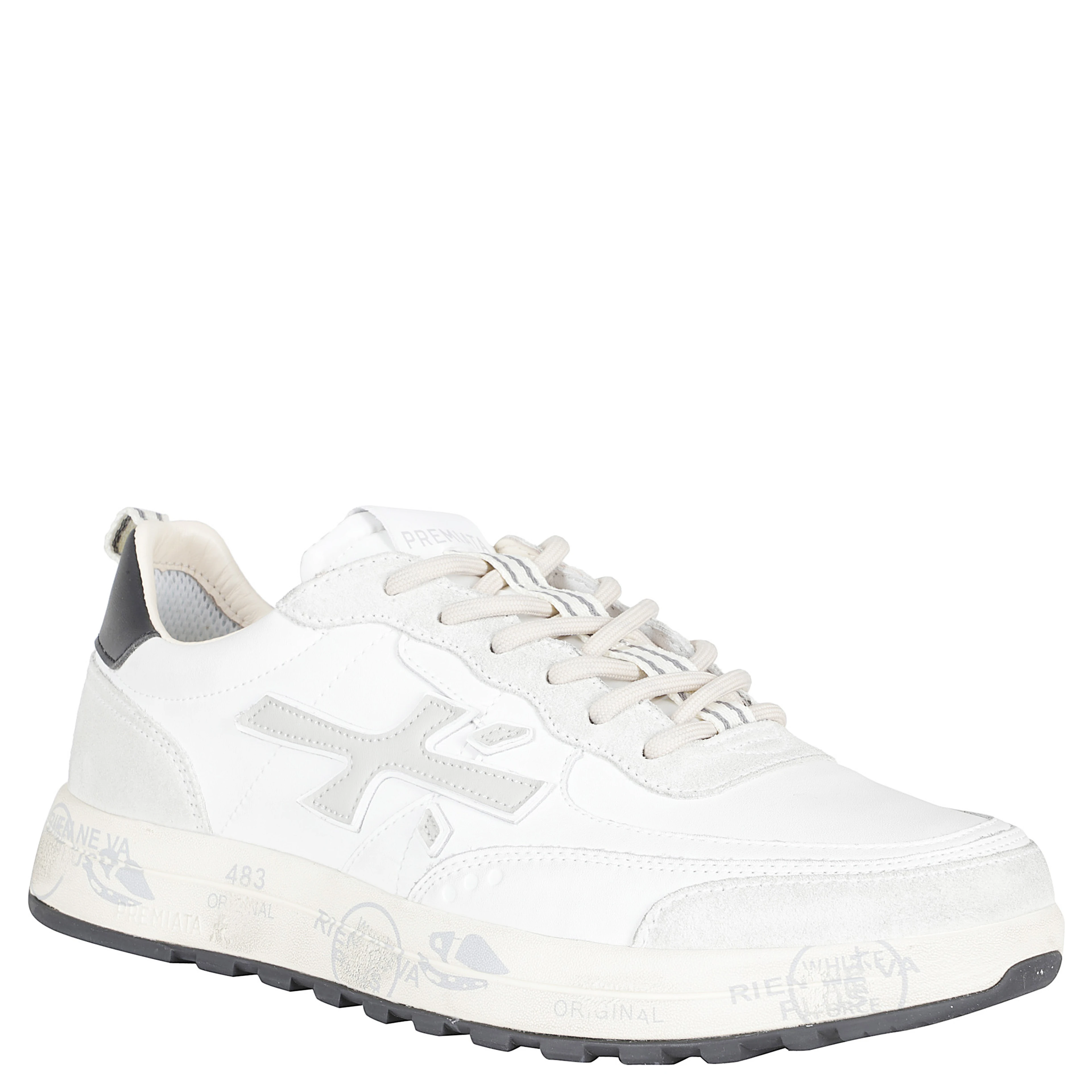 SNEAKER