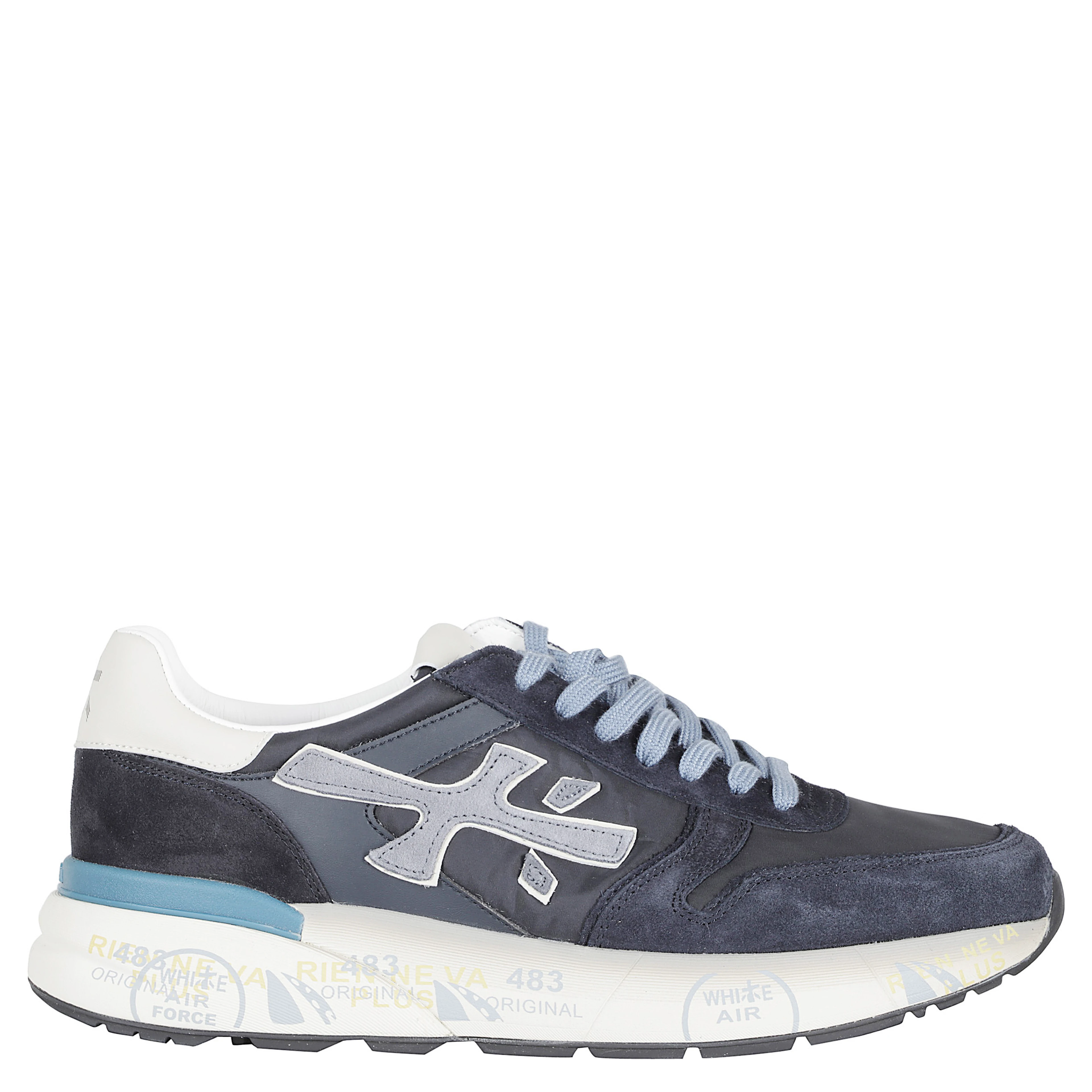 SNEAKER
