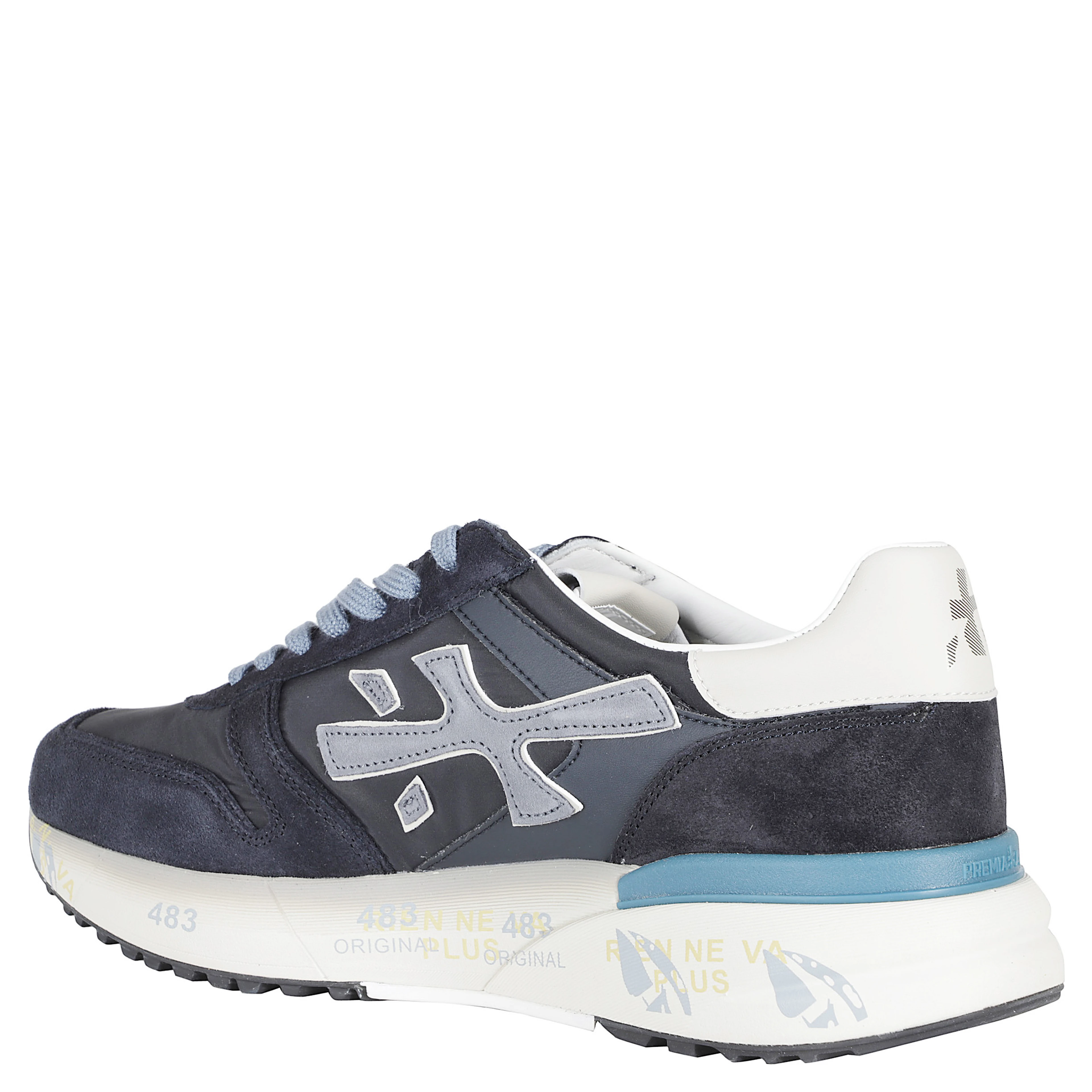 SNEAKER