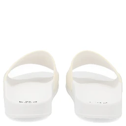 شريحة مع شعار