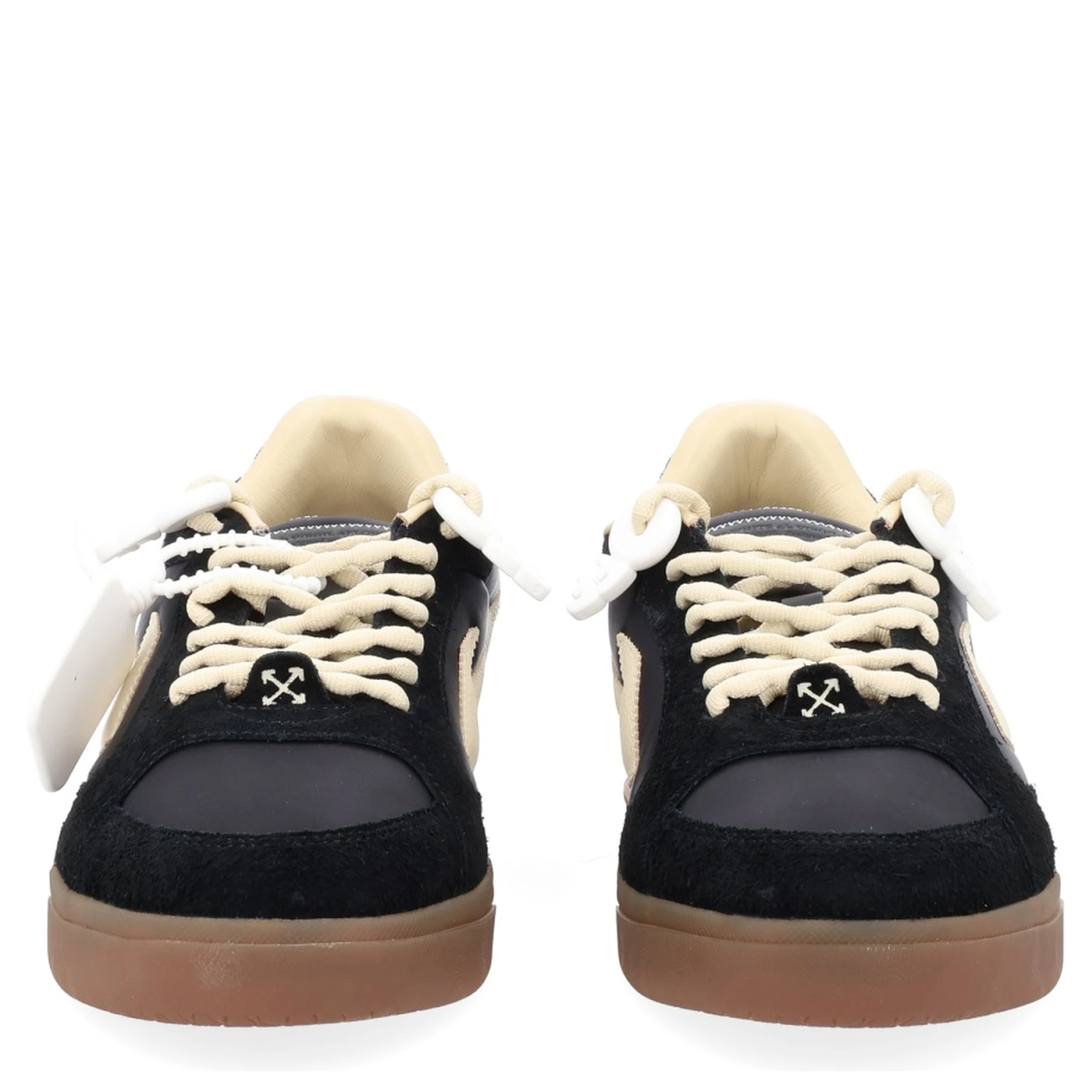 SNEAKER "END OF PLAY"